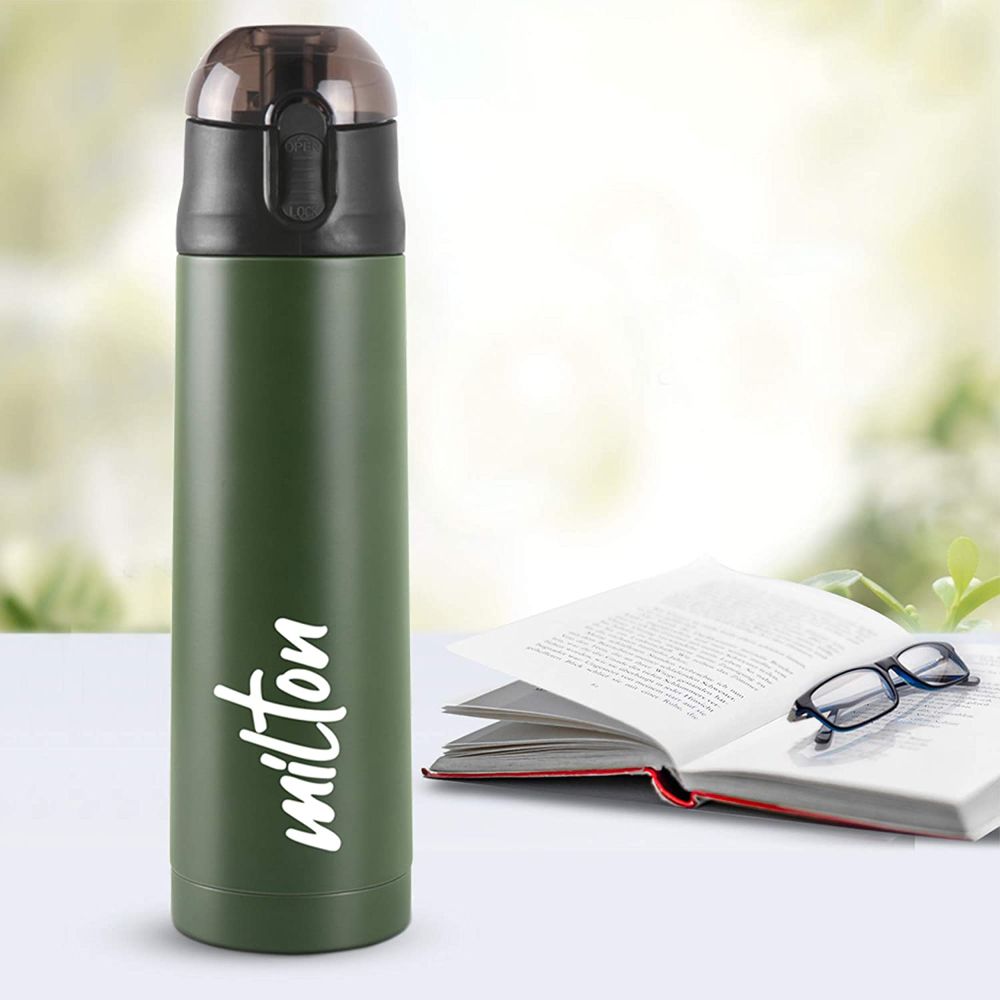 Milton New Crown-900 Thermosteel Hot and Cold Vacuum Insulated Water Bottle, 750 ML, Green