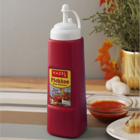 HAZEL Sauce Ketchup Bottle With Cap | Squeeze Bottle Plastic Food Grade | Tomato Sauce Bottle For Restaurants, Cafeterias, Food Trucks, Picnics, 560 ML, Red
